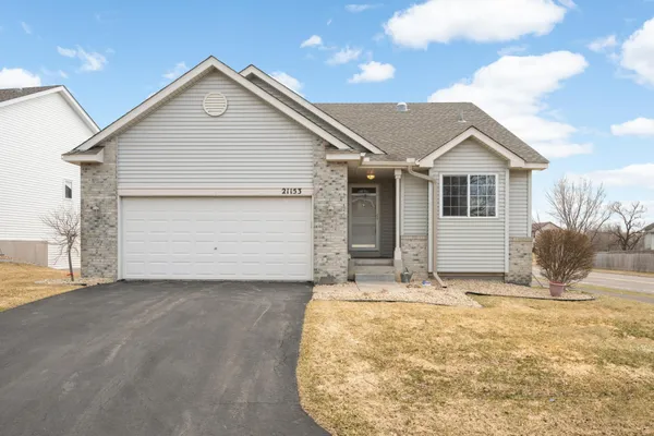 $440,000 | 21153 Pasofino Circle North, Forest Lake, MN 55025