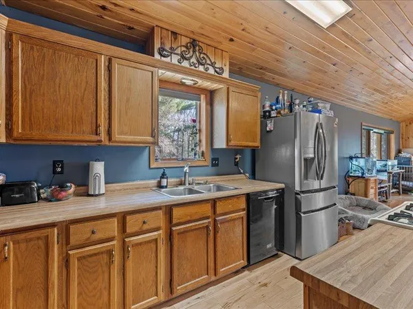 $714,900 | 11241 County Road 77 Southwest, Pillager, MN 56473
