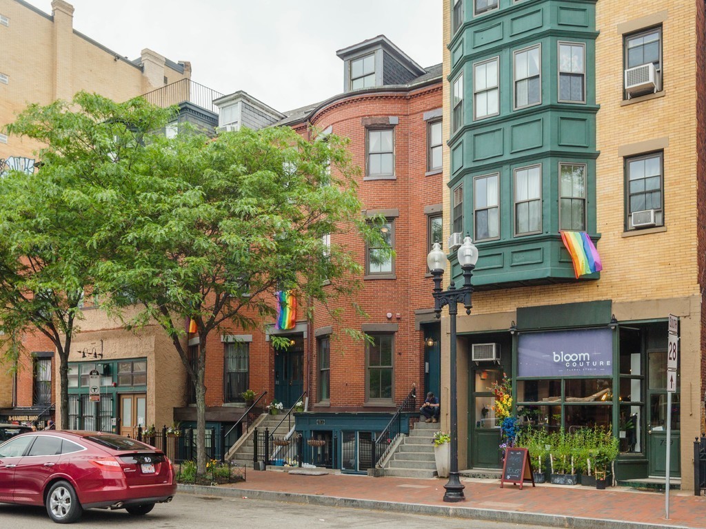 771 Tremont Street, Unit 2 Boston, MA 02118 - Photo 13 of 14