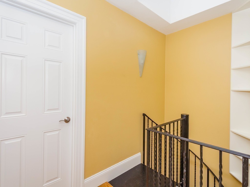 771 Tremont Street, Unit 2 Boston, MA 02118 - Photo 9 of 14