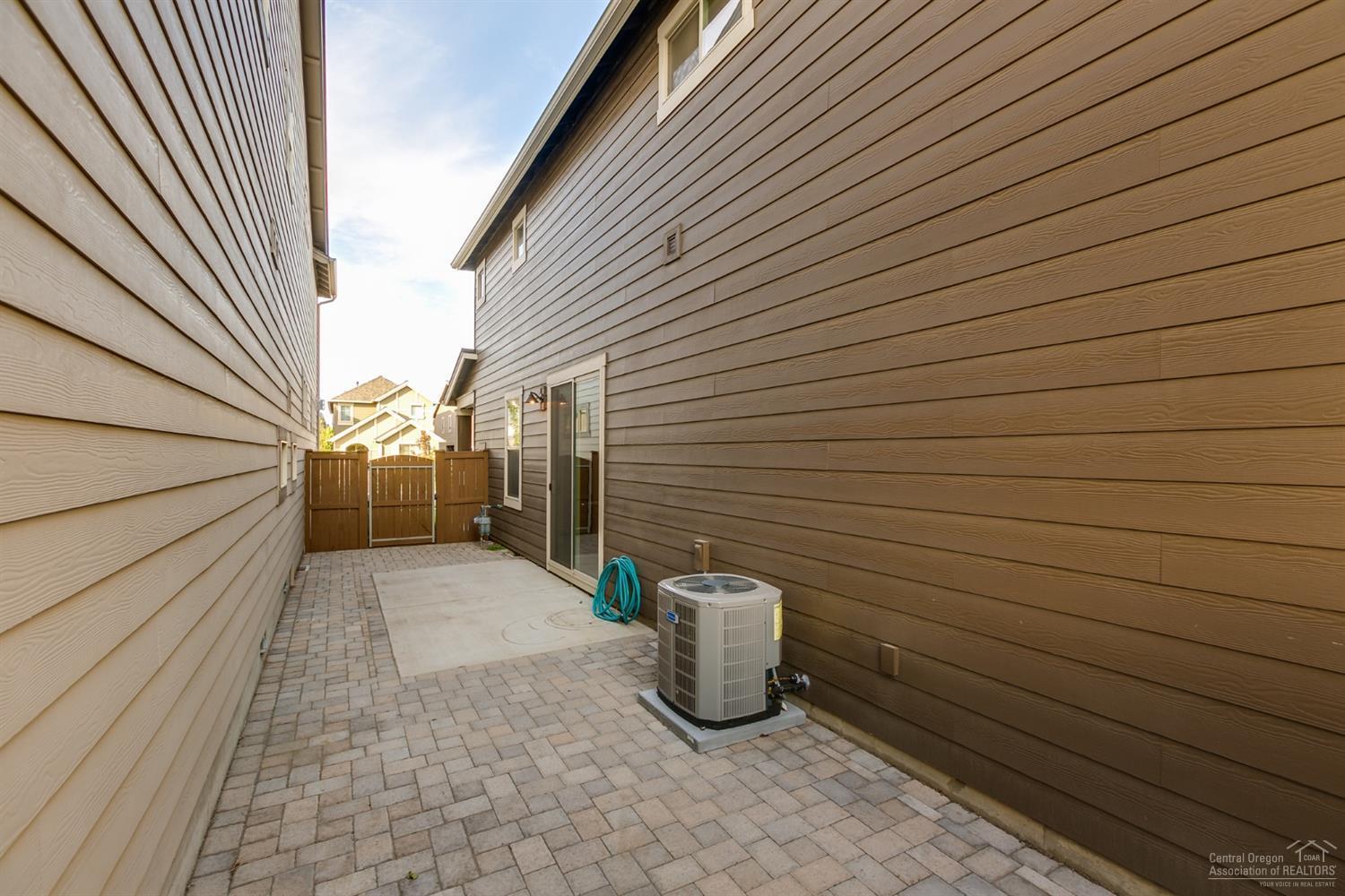 20795 Smoke Stack Lane Bend, OR 97701 - Photo 22 of 24 Additional Photo