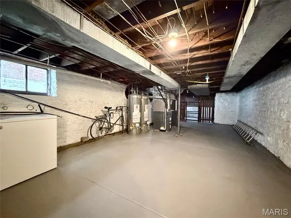 $675,000 | 4626 Shenandoah Avenue, St. Louis, MO 63110