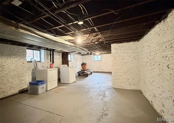 $675,000 | 4626 Shenandoah Avenue, Unit 4, St. Louis, MO 63110