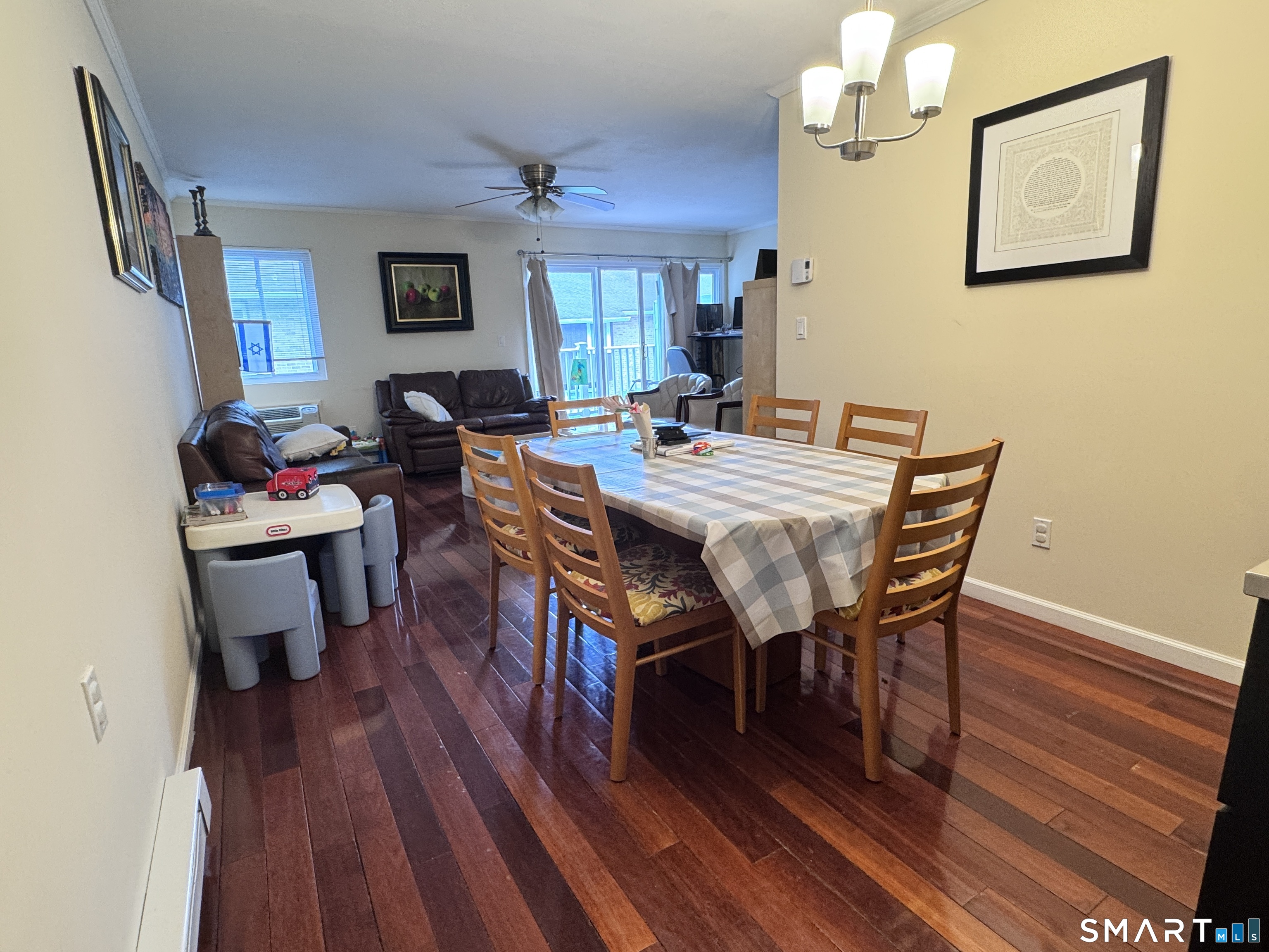 59 Rock Spring Road, Unit 28 Stamford, CT 06906 - Photo 6 of 37