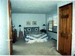46 Pemberton Road Nashua, NH 03063 - Photo 4 of 8 Gallery Image 4