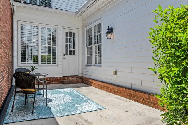 $465,000 | 100 Ansonborough Lane, Unit 403, Athens, GA 30605