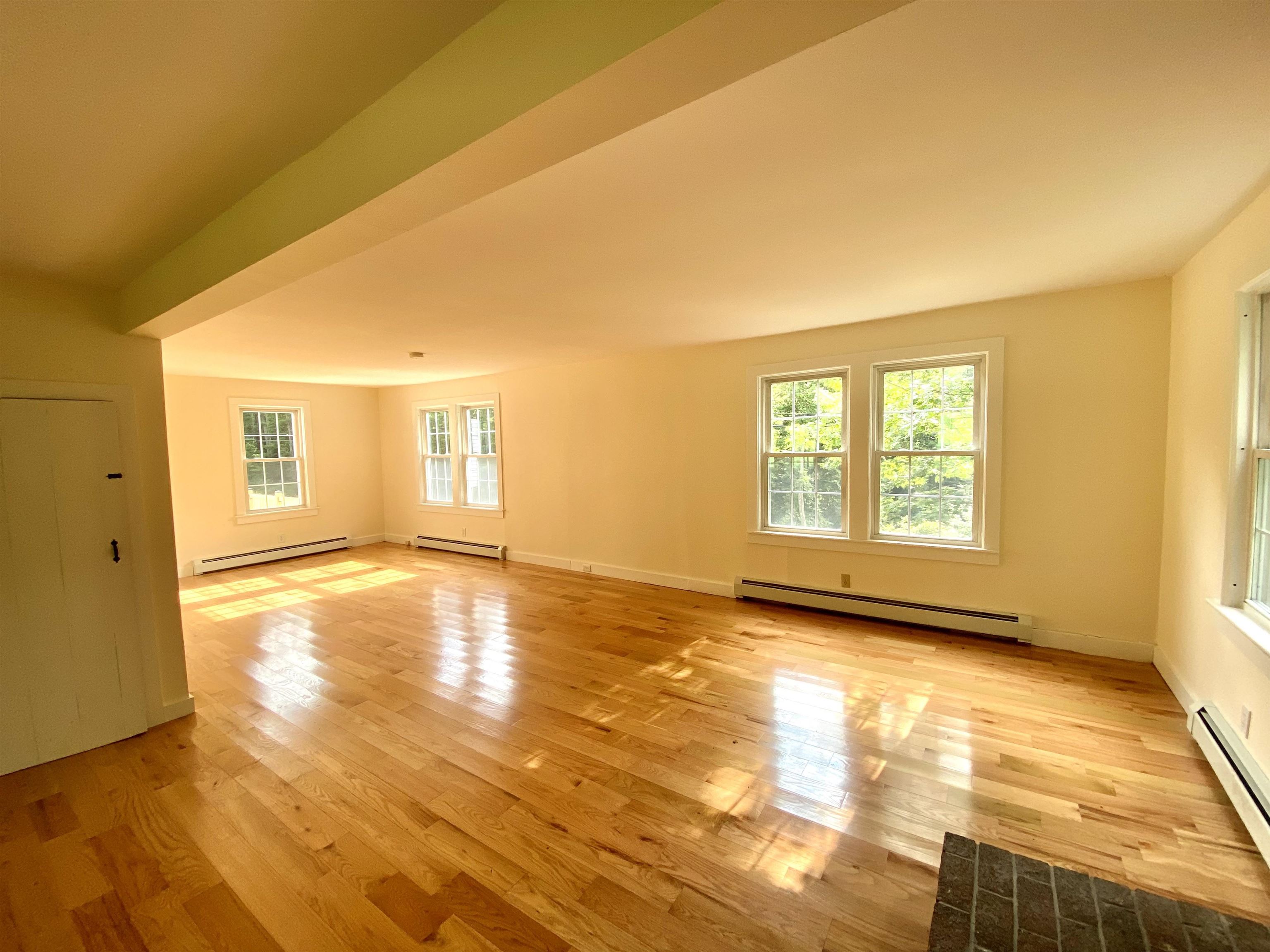 342 Hanover Center Road Hanover, NH 03750 - Photo 4 of 13