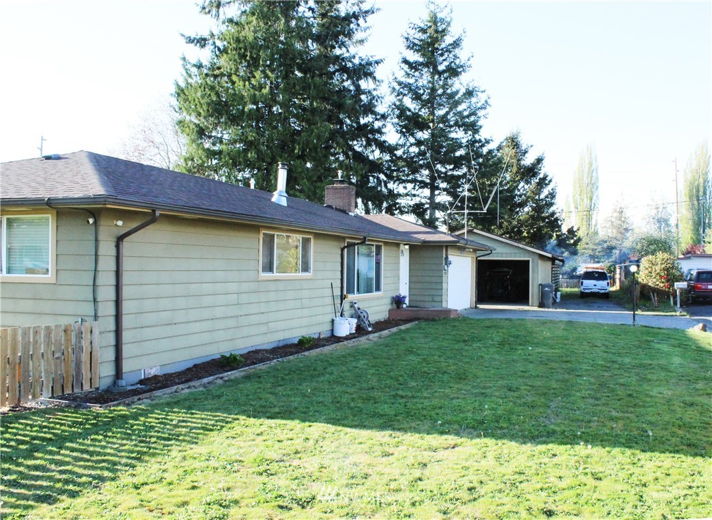 11276 Galbreath Road Burlington, WA 98233 - Photo 2 of 33 Gallery Image 2