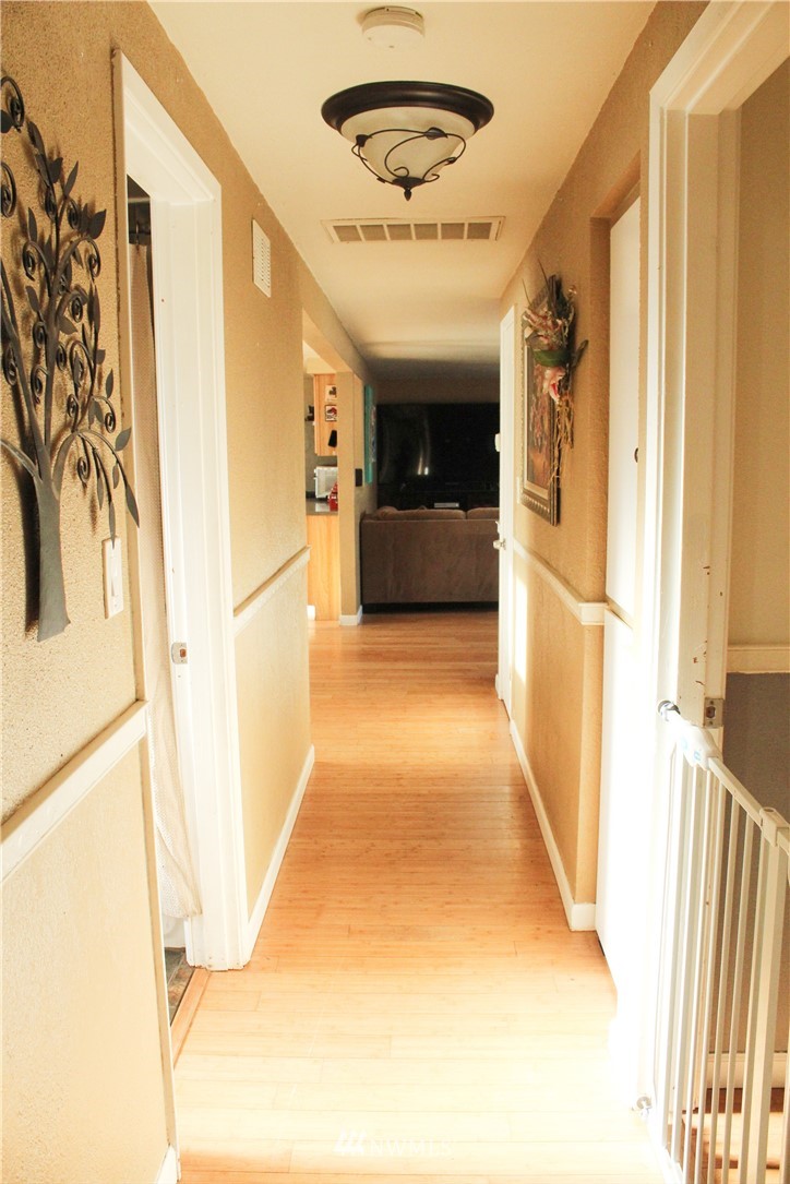 11276 Galbreath Road Burlington, WA 98233 - Photo 11 of 33 Gallery Image 11