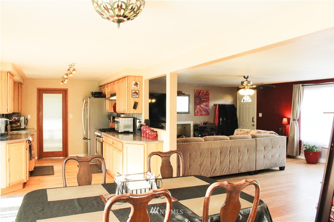 11276 Galbreath Road Burlington, WA 98233 - Photo 7 of 33 Gallery Image 7