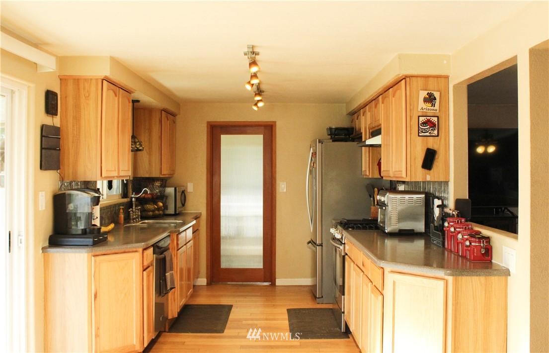 11276 Galbreath Road Burlington, WA 98233 - Photo 8 of 33 Gallery Image 8