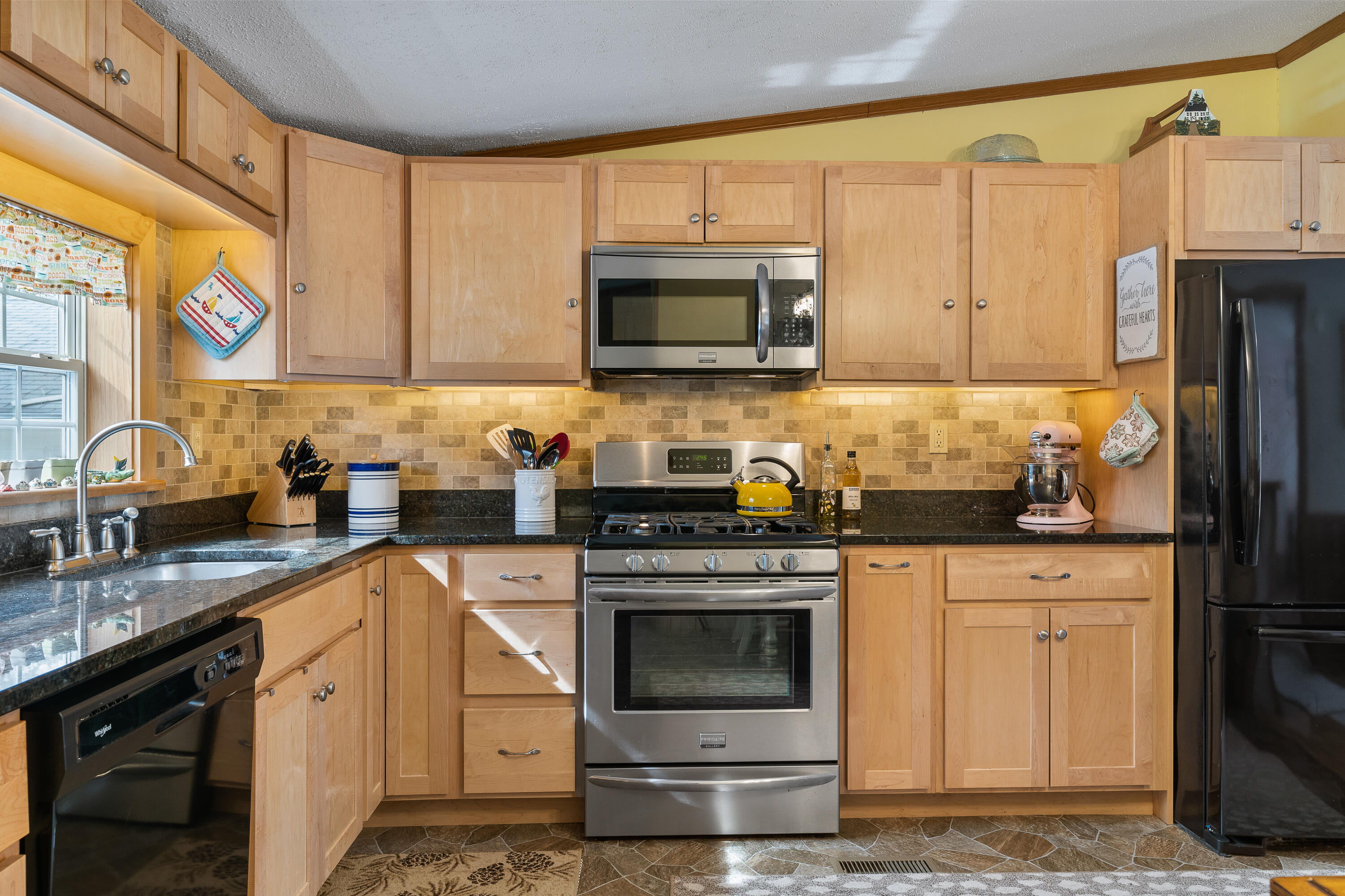 66 Bay Woods Road Bristol, ME 04539 - Photo 10 of 29 (23)_66 Bay Woods Rd. Bristol(MAPS)