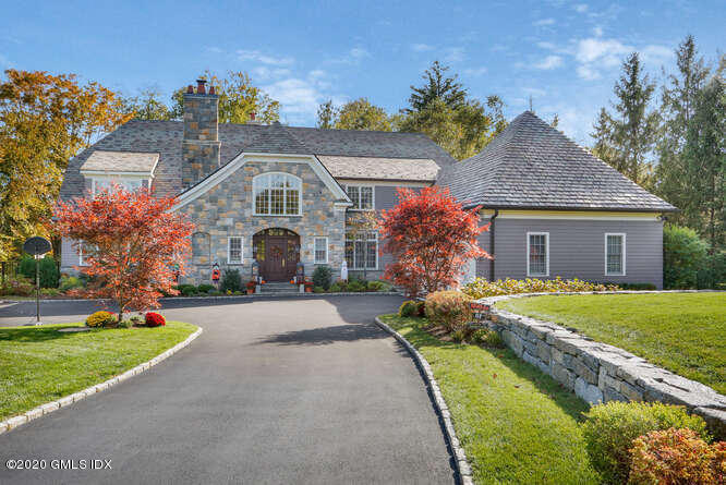 20 Chieftans Road Greenwich, CT 06831 - Photo 1 of 39 20 Chieftans Rd Greenwich CT-small-016-0