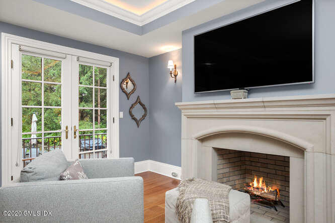 20 Chieftans Road Greenwich, CT 06831 - Photo 15 of 39 20 Chieftans Rd Greenwich CT-small-036-0