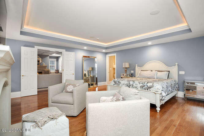 20 Chieftans Road Greenwich, CT 06831 - Photo 16 of 39 20 Chieftans Rd Greenwich CT-small-037-0