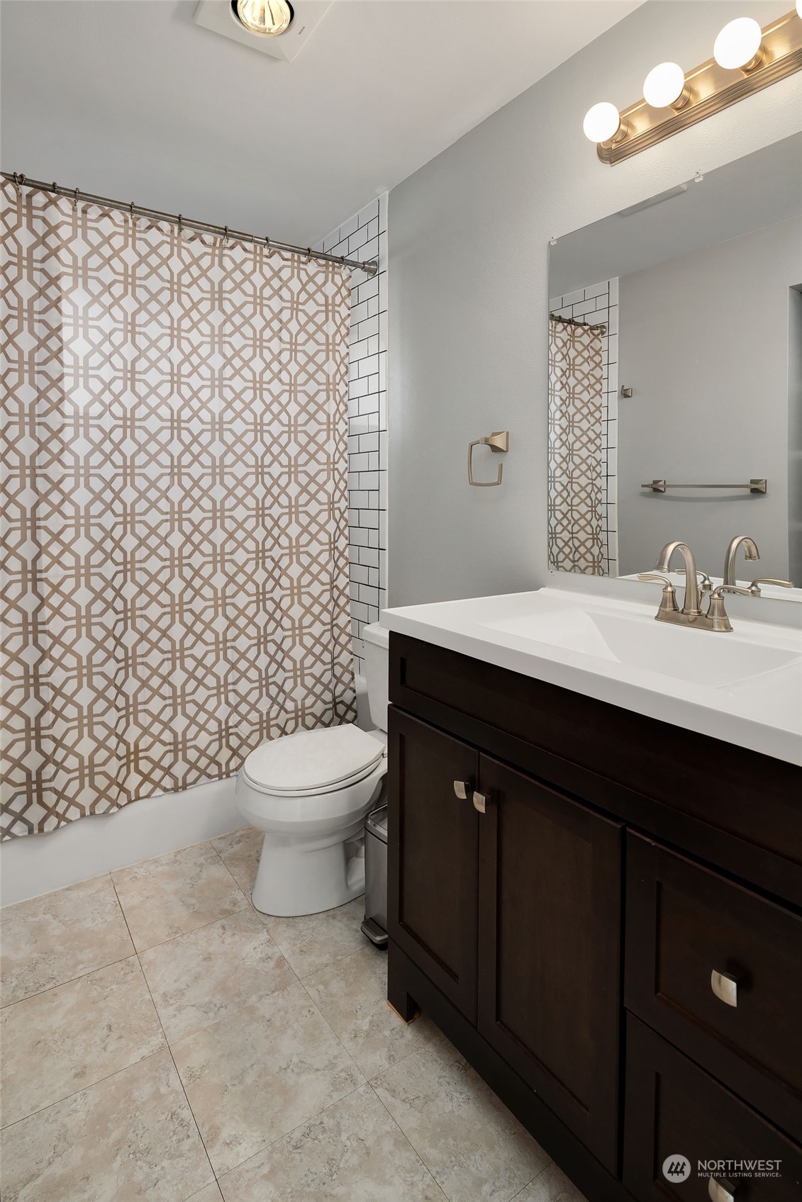2212 Elma Avenue Northeast Renton, WA 98059 - Photo 23 of 35 Gallery Image 23