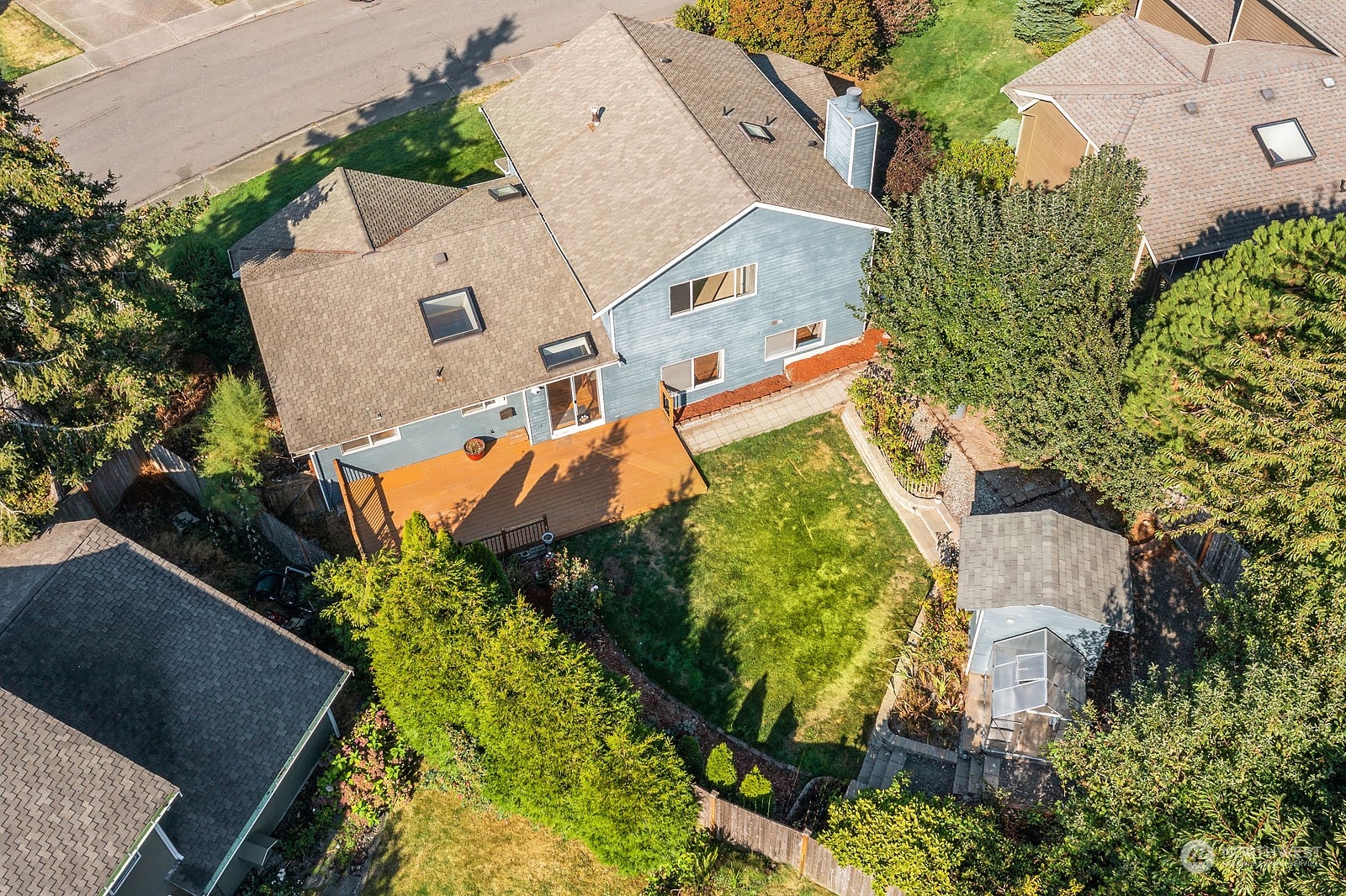 2212 Elma Avenue Northeast Renton, WA 98059 - Photo 30 of 35 Gallery Image 30