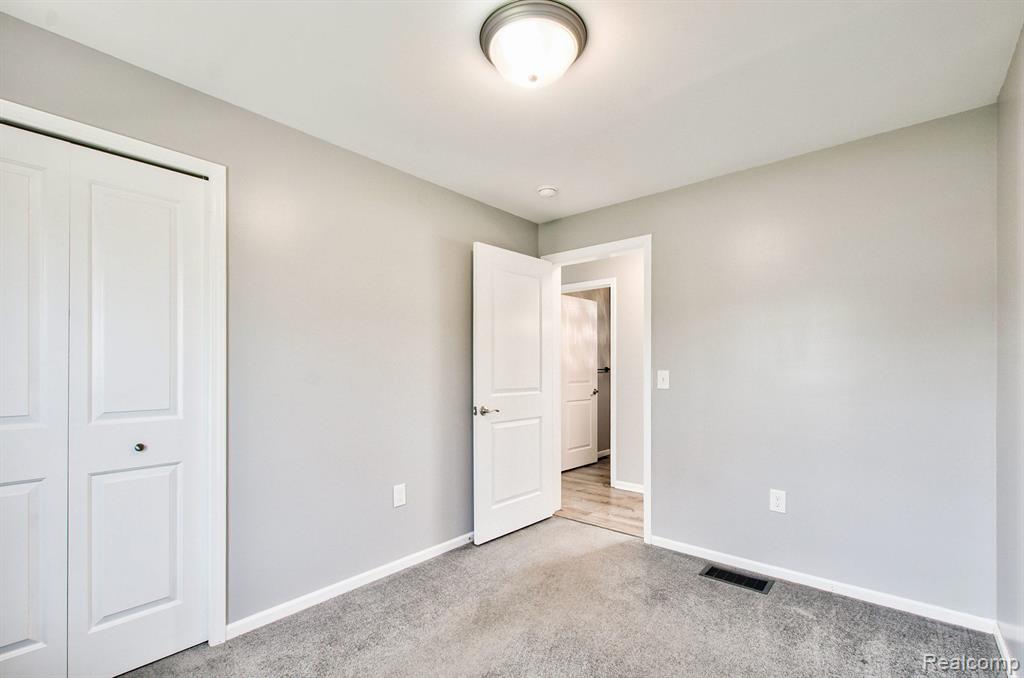 11474 Hewitt Road Brooklyn, MI 49230 - Photo 13 of 26