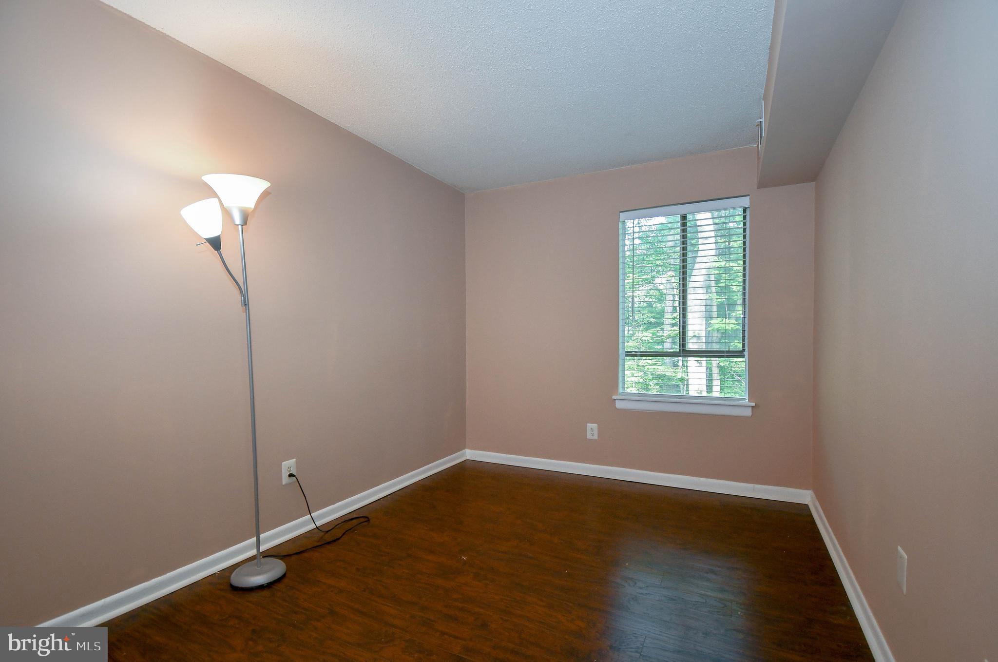 11611 Stoneview Square, Unit 11C Reston, VA 20191 - Photo 20 of 27 Bedroom 2