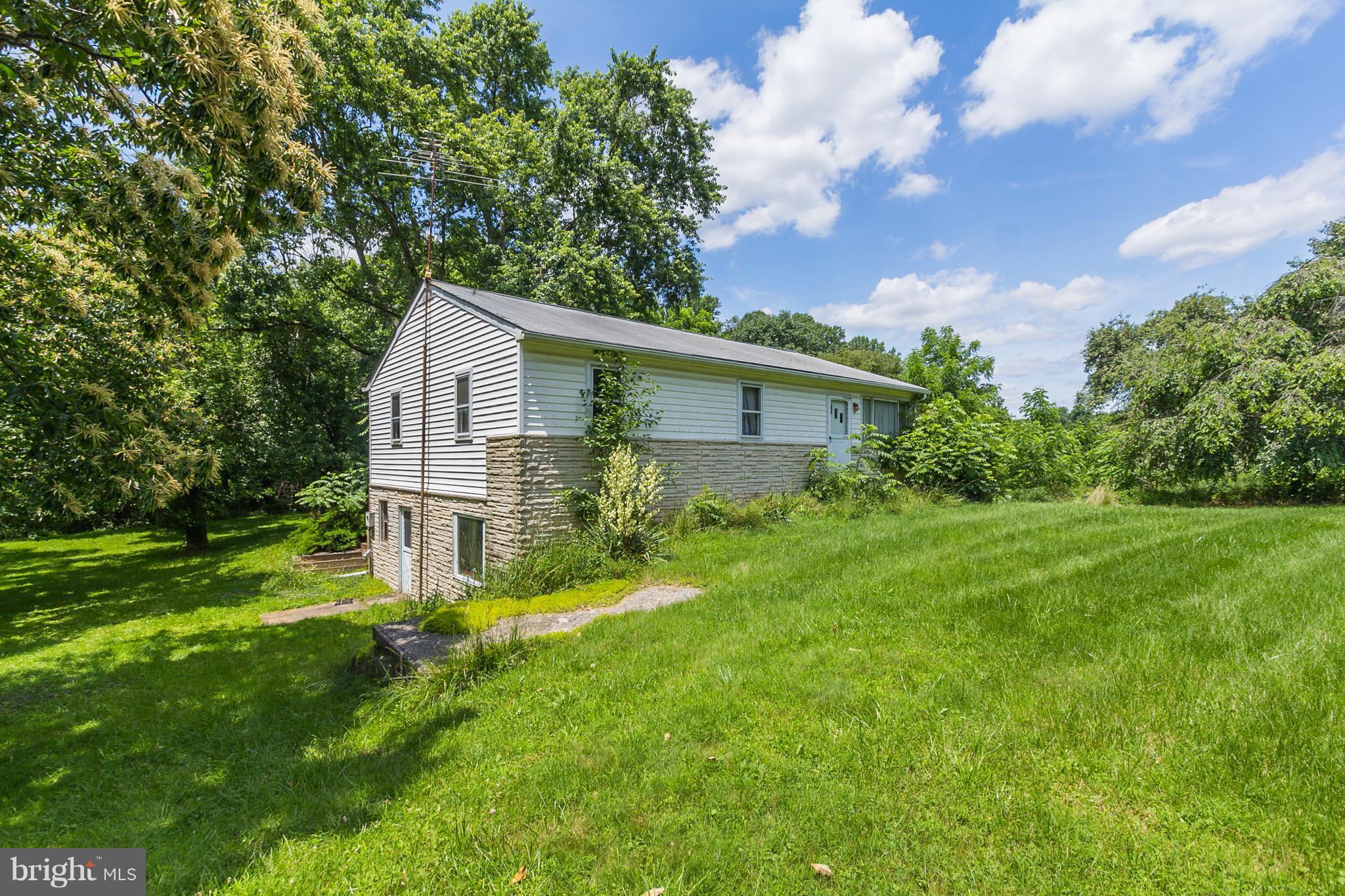 654 Ridge Road Westminster, MD 21157 - Photo 19 of 28 Exterior (General)