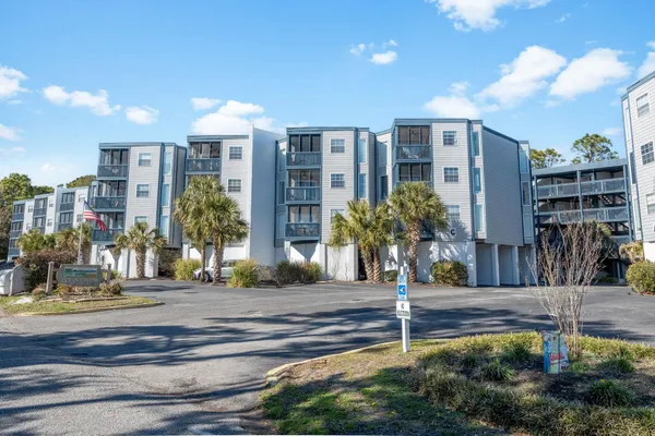 $197,900 | 1500 Cenith Drive, Unit D303, North Myrtle Beach, SC 29582