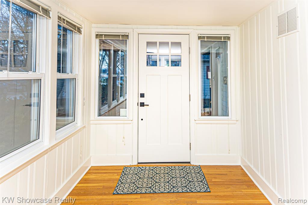 2897 Midvale Drive Rochester Hills, MI 48309 - Photo 16 of 51