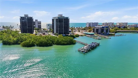 $635,000 | 26131 Hickory Boulevard, Unit 4D, Bonita Springs, FL 34134