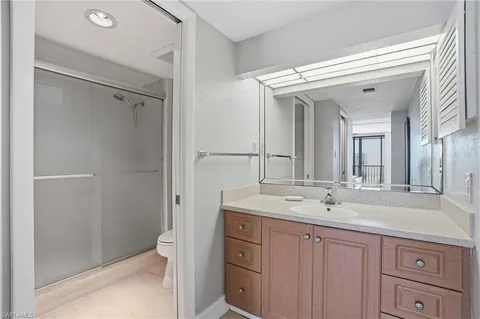 $635,000 | 26131 Hickory Boulevard, Unit 4D, Bonita Springs, FL 34134