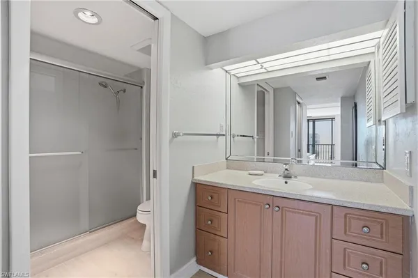 $635,000 | 26131 Hickory Boulevard, Unit 4D, Bonita Springs, FL 34134