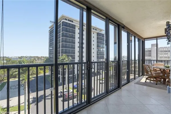 $635,000 | 26131 Hickory Boulevard, Unit 4D, Bonita Springs, FL 34134