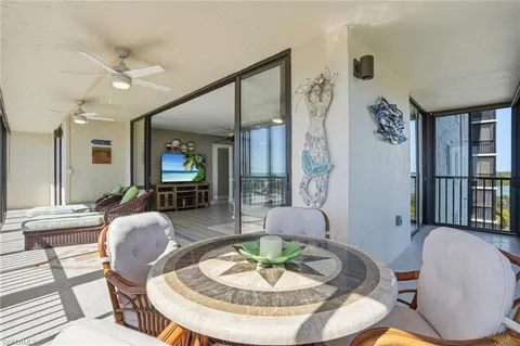 $635,000 | 26131 Hickory Boulevard, Unit 4D, Bonita Springs, FL 34134