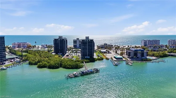 $635,000 | 26131 Hickory Boulevard, Unit 4D, Bonita Springs, FL 34134