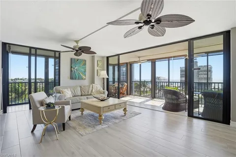 $635,000 | 26131 Hickory Boulevard, Unit 4D, Bonita Springs, FL 34134