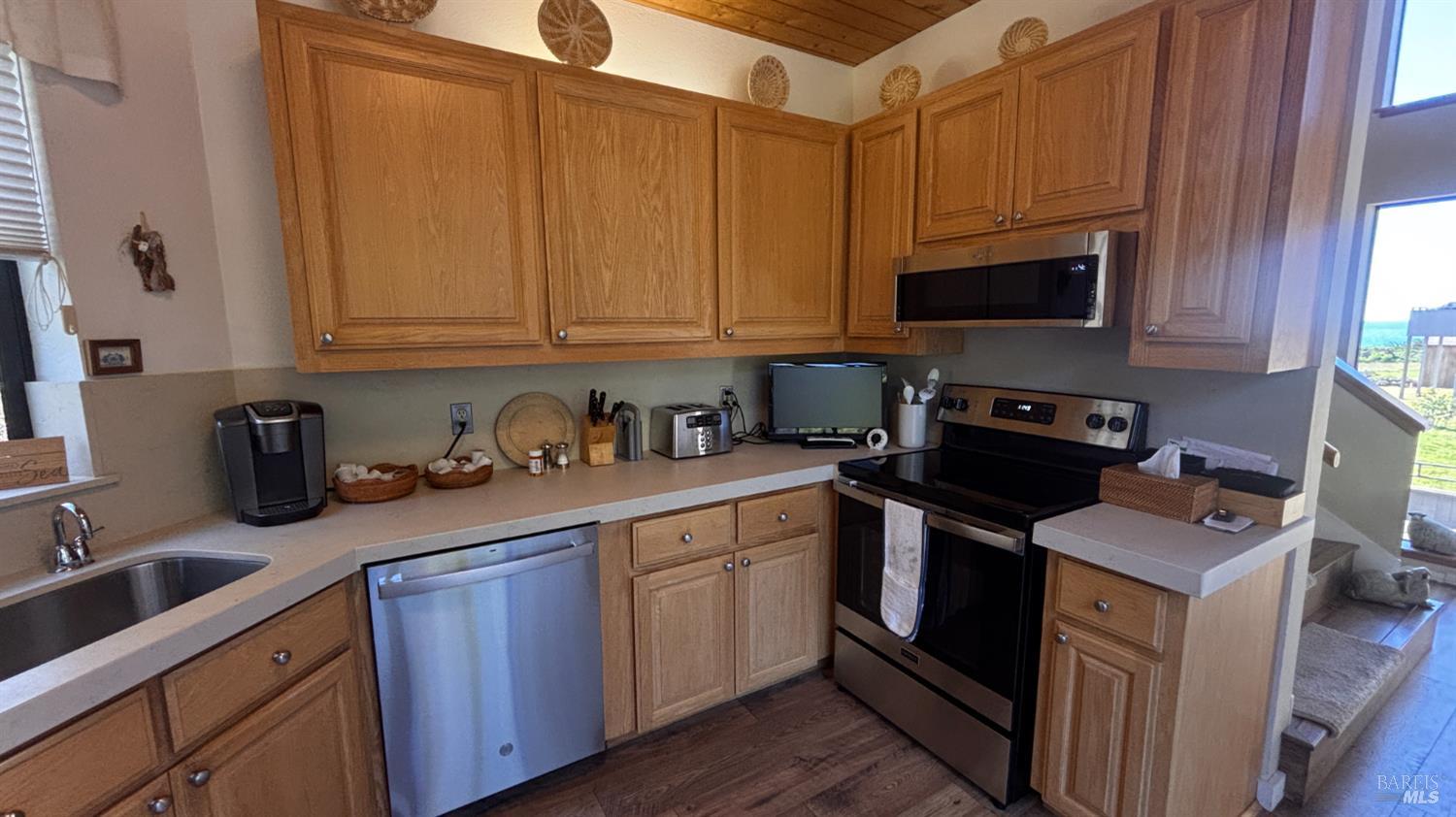 298 Fish Rock The Sea Ranch, CA 95497 - Photo 7 of 26