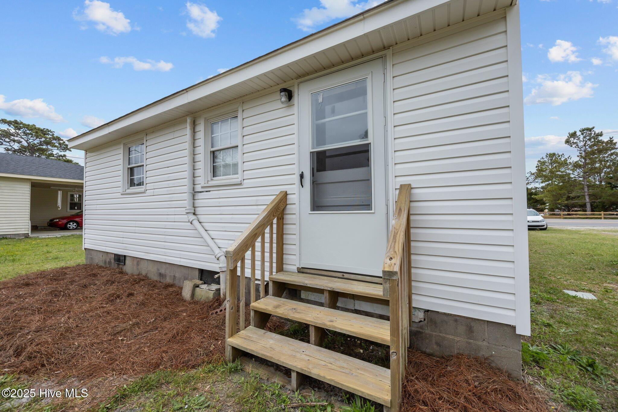 461 Old Folkstone Road Holly Ridge, NC 28445 - Photo 33 of 38 17-web-or-mls-IMG_2330