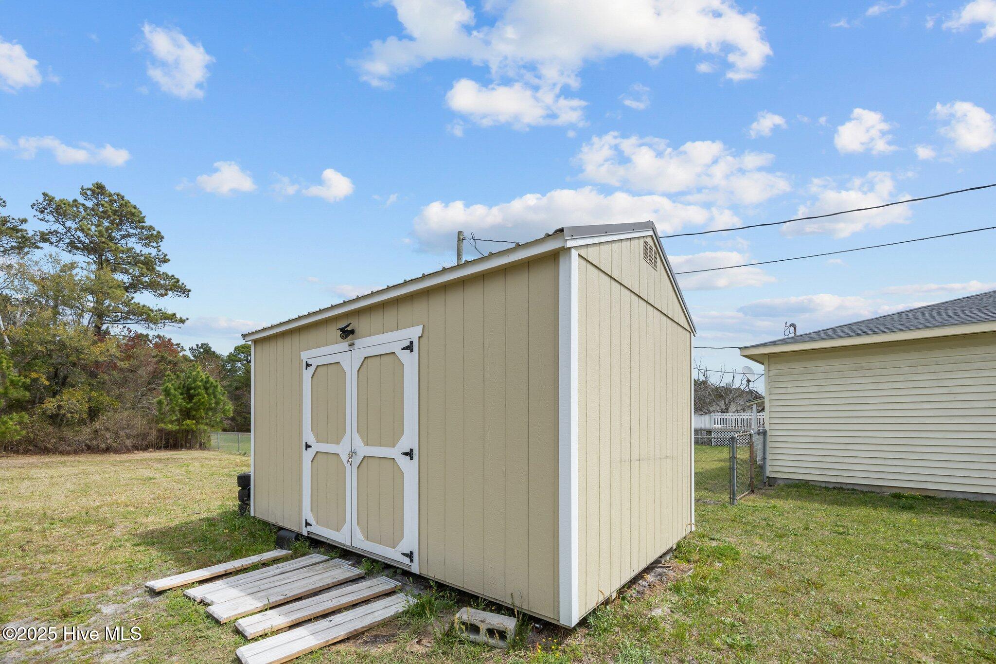 461 Old Folkstone Road Holly Ridge, NC 28445 - Photo 34 of 38 18-web-or-mls-IMG_2332