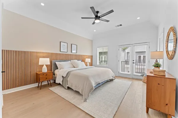 $319,900 | 3011 Jensen Drive, Houston, TX 77026