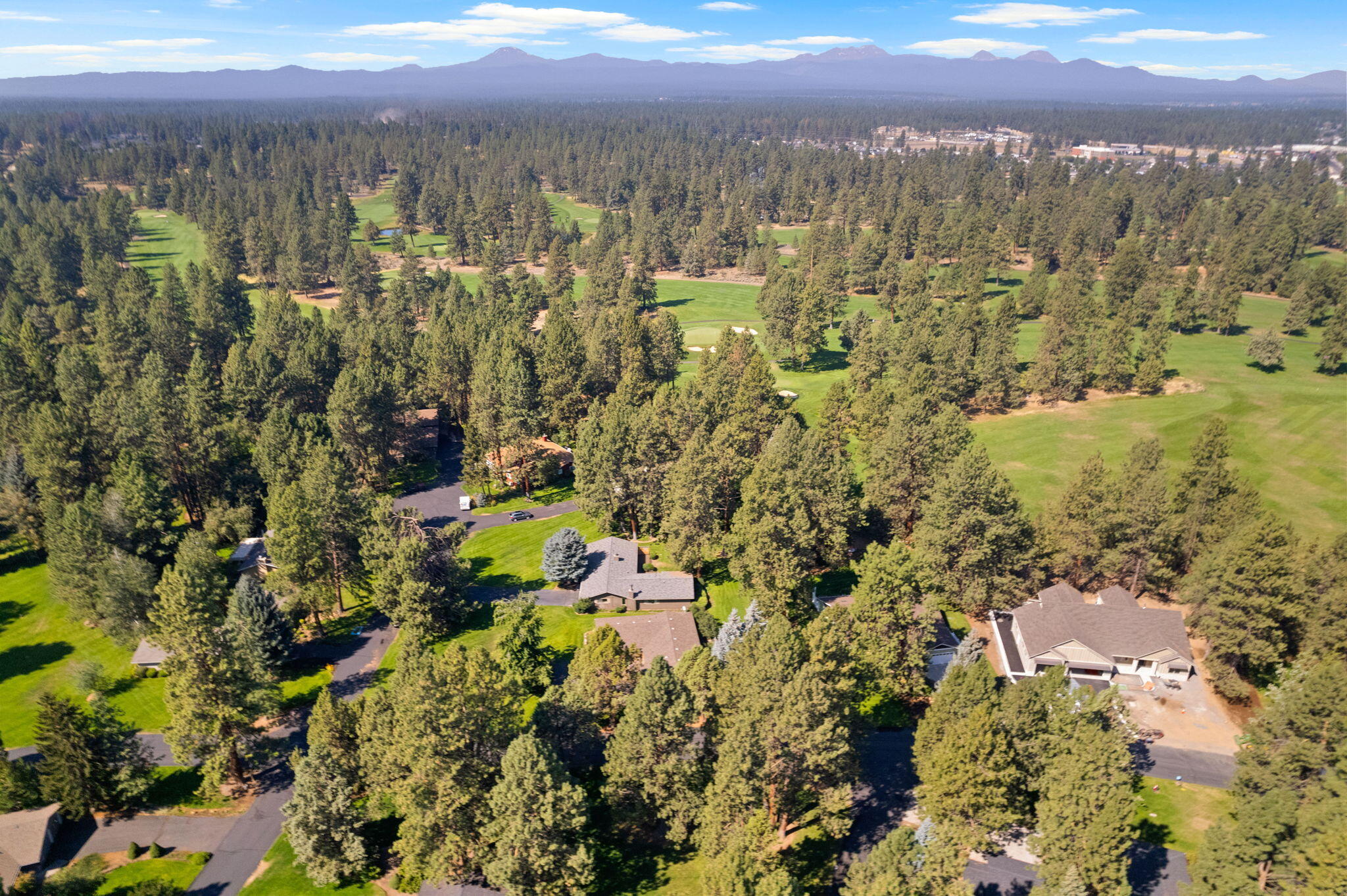 20388 Tailblock Road Bend, OR 97702 - Photo 46 of 56 9-web-or-mls-Riley Visuals-9