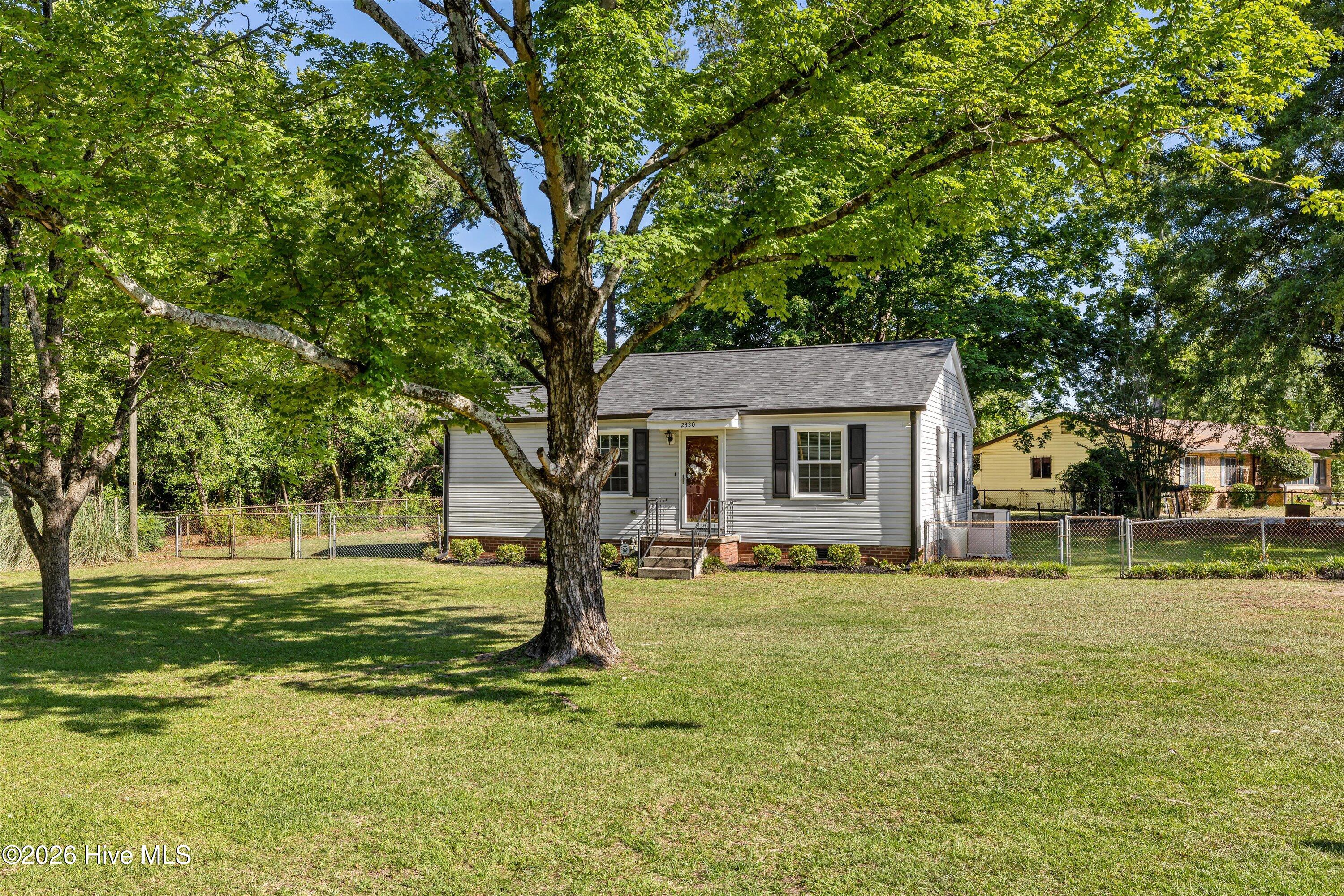 2320 Harding Road Augusta, GA 30906 - Photo 2 of 29 06-498A8556