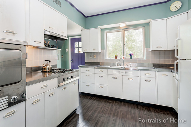 27W563 Manchester Road Winfield, IL 60190 - Photo 6 of 19