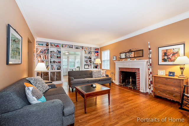 27W563 Manchester Road Winfield, IL 60190 - Photo 9 of 19