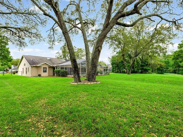 $525,000 | 18602 Winding Oaks Boulevard, Hudson, FL 34667