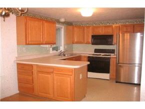38 Preston Field Road, Unit 96 Nashua, NH 03064 - Photo 5 of 9