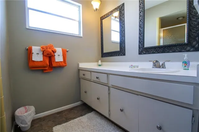 $3,500 | 2806 Taunton Drive West, Bradenton, FL 34205