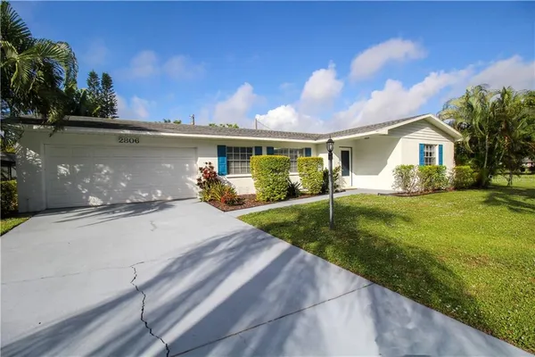 $3,500 | 2806 Taunton Drive West, Bradenton, FL 34205