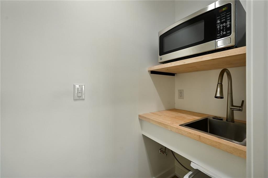 729 Hurley Street Peculiar, MO 64078 - Photo 13 of 42