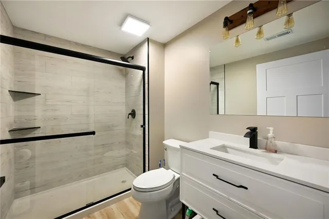 $579,900 | 729 Hurley Street, Peculiar, MO 64078