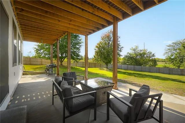 $579,900 | 729 Hurley Street, Peculiar, MO 64078