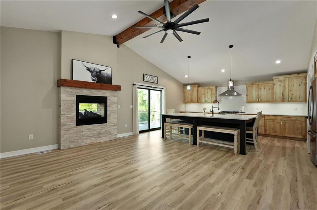 729 Hurley Street Peculiar, MO 64078 - Photo 4 of 42