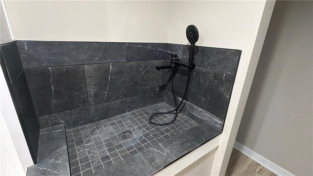 729 Hurley Street Peculiar, MO 64078 - Photo 10 of 42